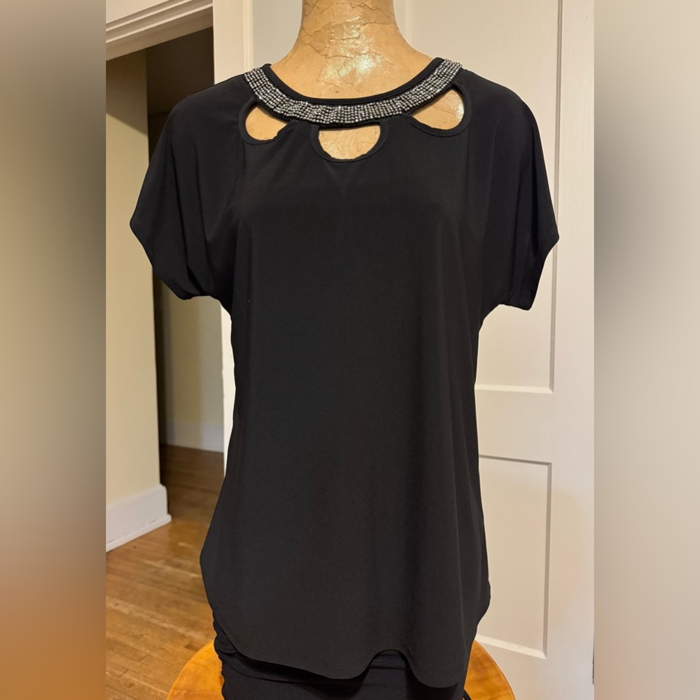 Chic Embellished Black Cutout Women's Blouse - Picture 1 of 6